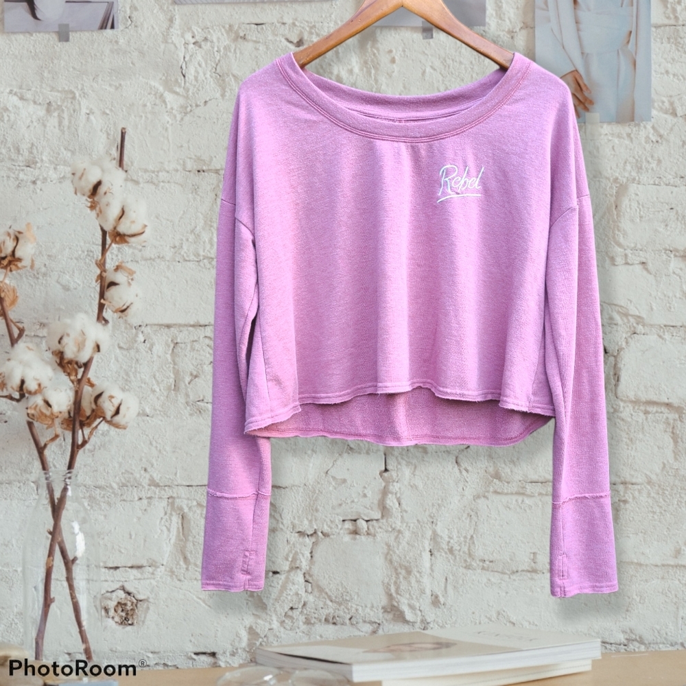 Xhiliration Rebel Soft & Cozy Crew